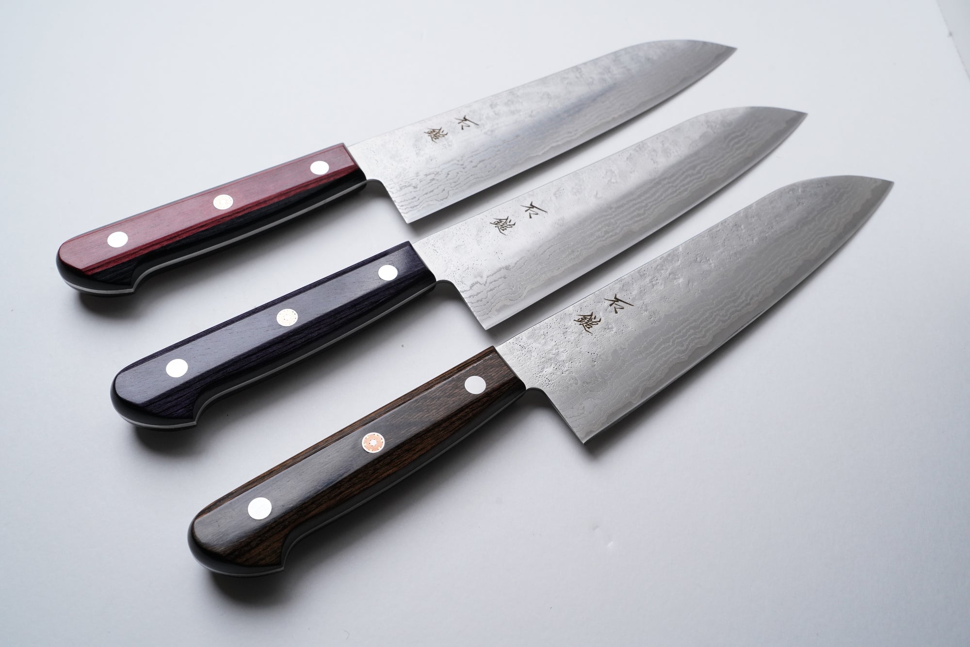 440C 槌目33層ニッケルダマスカス 三徳 180mm｜紫・本通し