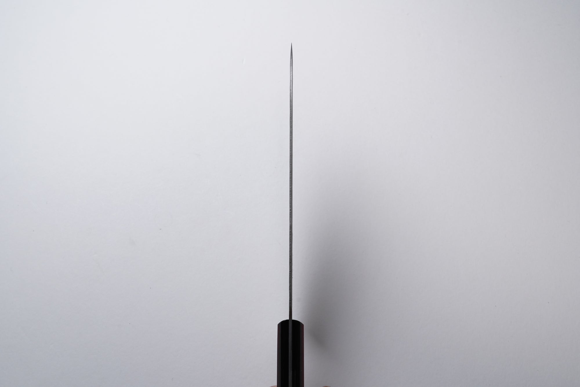 440C 槌目33層ニッケルダマスカス 三徳 180mm｜赤・本通し
